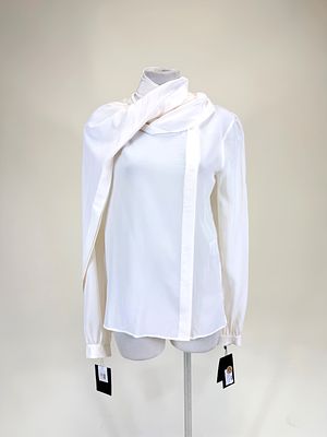 DEADSTOCK SAINT LAURENT SILK CREPE BLOUSE. SH-SH 17", L 26.5", good condition, see photos