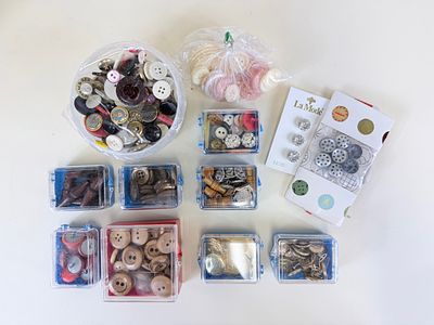 LARGE LOT OF BUTTONS, 20TH C. As is condition, see photos