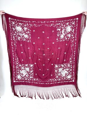 LOVELY ANTIQUE HAND EMBROIDERED SILK CANTON SHAWL, 1900-1920. 62" x 62" w/ 13" fringe, some 