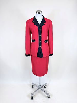 LOUIS FERAUD LINEN WEAVE SKIRT SUIT, 1980s. SH-SH 17", L 26", skirt W 26", good condition, see photos