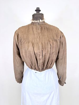 RAW SILK BODICE, c. 1900. B 42", W 35", ruffle collar detaching slightly, few tiny holes, see 