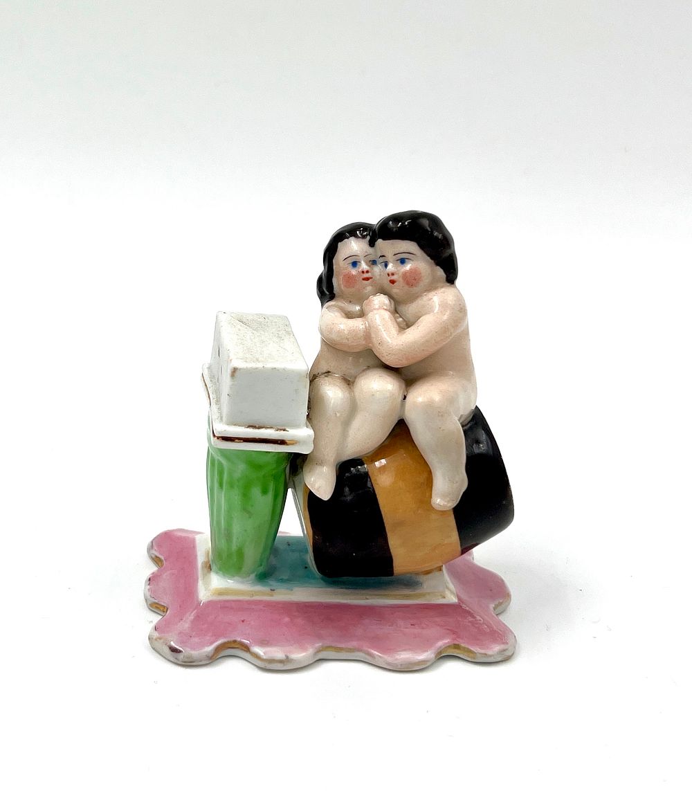 Галерея старины и искусства ДеПутти | Аукцион 90 | Аукцион Галереи старины и искусства ДеПутти: большевики, советский дизайн, звезды мировой оперы и балета, филокартия, упаковка, ДПИ, коллекционирование.