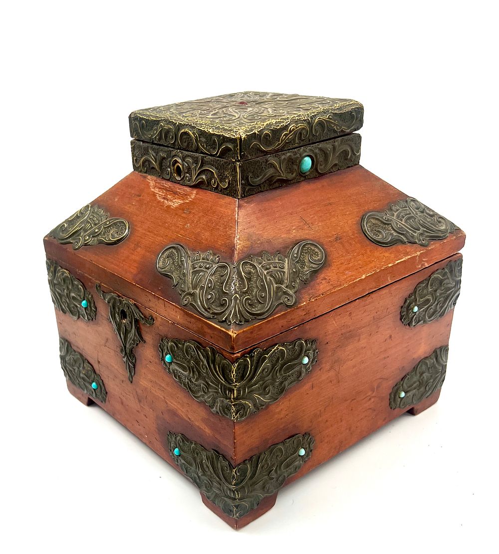 Галерея старины и искусства ДеПутти | Аукцион 91 | Аукцион Галереи старины и искусства ДеПутти: ДПИ, детские книги, книги с 200 рублей без резерва, коллекционирование.