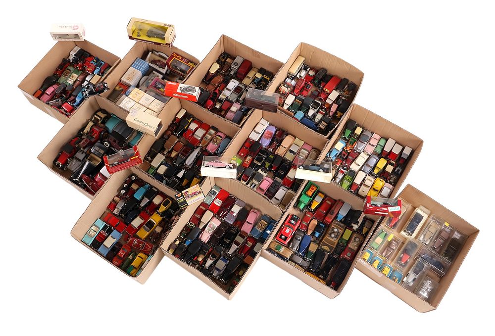 Derksen Veilingbedrijf | Objects of curiosity