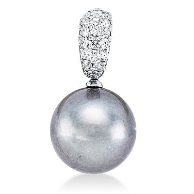 Pendant 0,12 ct. Diamonds 750 White gold 18 kt. Product Description:
Material: White gold