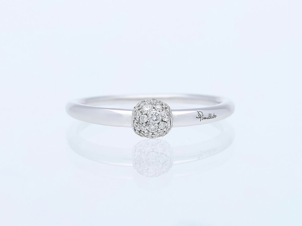Pomellato M'ama non M'ama Ring Diamonds 750 White gold 18 kt. certificate. Product Description: 