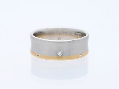 Ring Diamonds 950 Platinum, 750 Yellow gold 18 kt. Product Description: 
Brand: JK 
Material: 