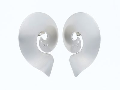 Designer Earrings Diamonds 950 Platinum. Product Description: 
Brand: HPP 
Material: Platinum 