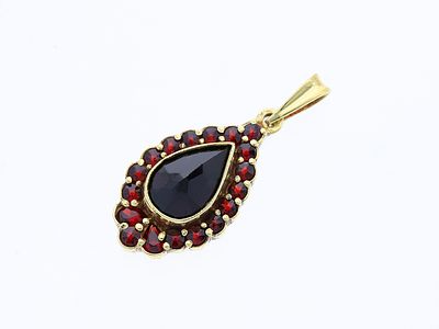 Pendant 2,00 ct. Garnets 585 Yellow gold 14 kt. Product Description: 
Material: Yellow gold 