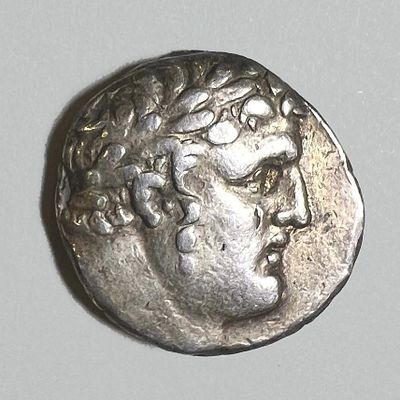 Silver Tyre Shekel, Year 34 CE. 14.08 gr. Obv: Head of Melqart to r. laureate. Rev: Eagle 