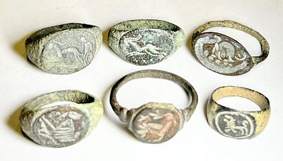 A Lot of 6 Roman Bronze Rings. 1st - 4th century CE. All depicting animals. In very good 