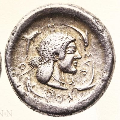 Sicily, Syracuse, 485 - 466 BCE. Silver Tetradrachm, 17.00 gr; 26.8 mm in diam. Obv: Charioteer 