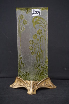 PRACHTIGE ART NOUVEAU VAAS IN KRISTAL - Waarschijnlijk VAL SAINT LAMBERT - Met montuur in brons 