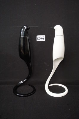 GEVORG KOOTANJAN - Voor ARTHOVE - Design peper- en zoutstel - In originele doos - Hoogte: 30 cm