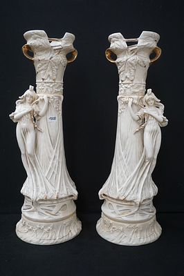ROYAL DUX - 2 uitzonderlijke grote Art Nouveau vazen - gesigneerd met de grote driehoek -
