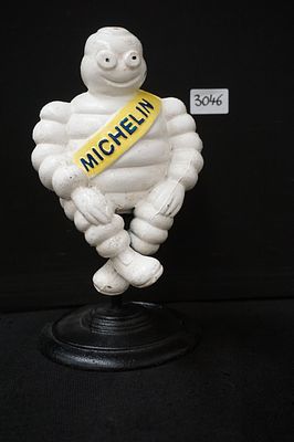 publicitair beeld in gietijzer - vintage stijl - "MICHELIN" - H: 28 cm