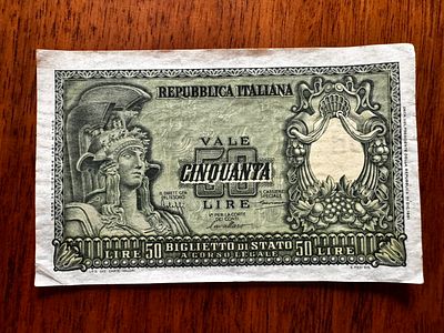 Italy 50 Lire Banknote “Minerva” – 1951 Decree – Series 2520 – Excellent Condition
. Iconic 50 