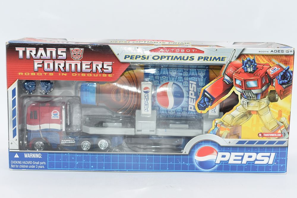 Dizzy Creek Estate Sales | Transformers Toy & Comic Auction – G1, G2, Beast Wars, Takara Micromasters, Rare Boxed Figures