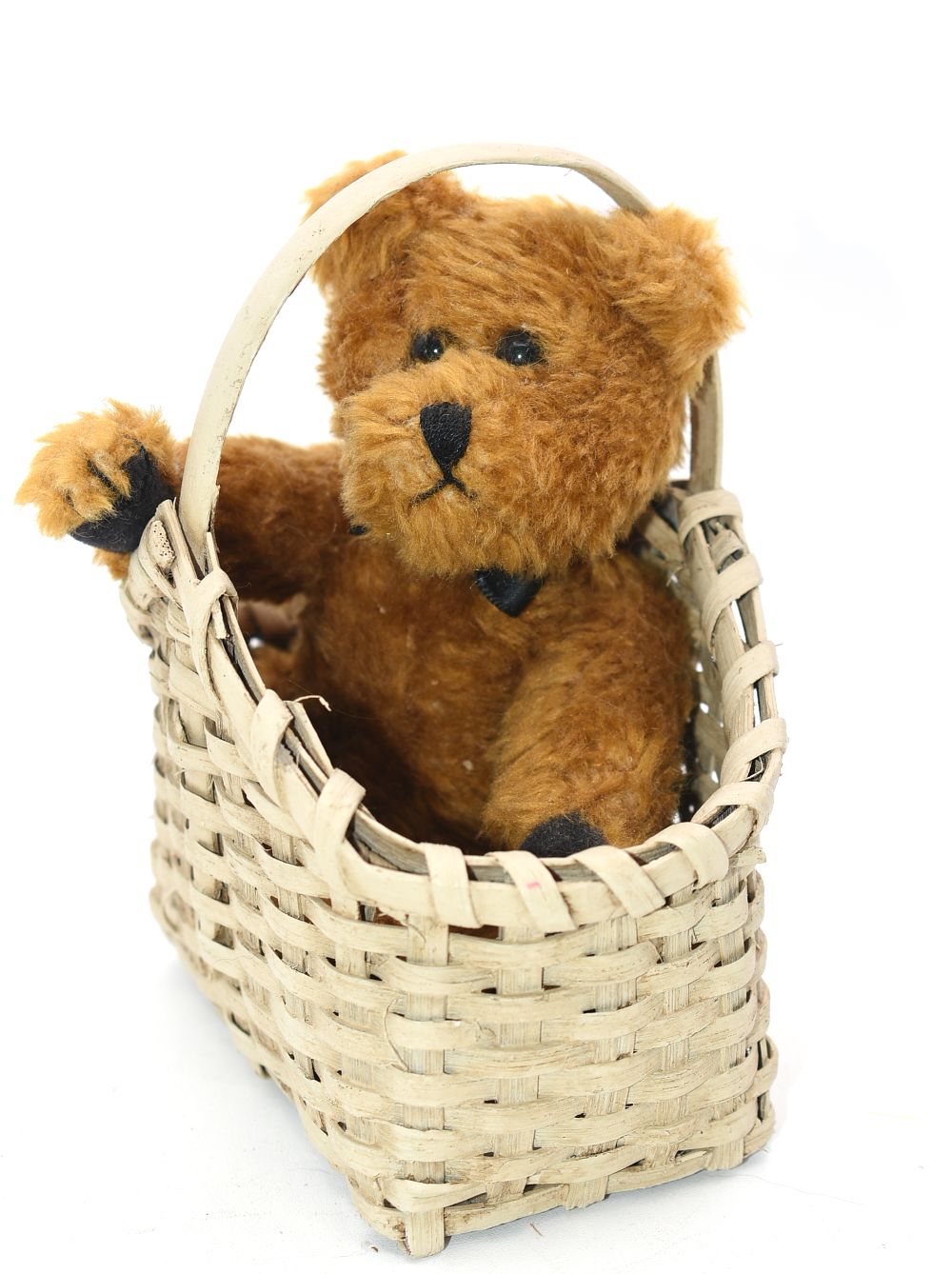 Boyd's Bears & Friends 'Percy' Teddy Bear in Basket. One small brown Boyd's Bears &amp; Friends 