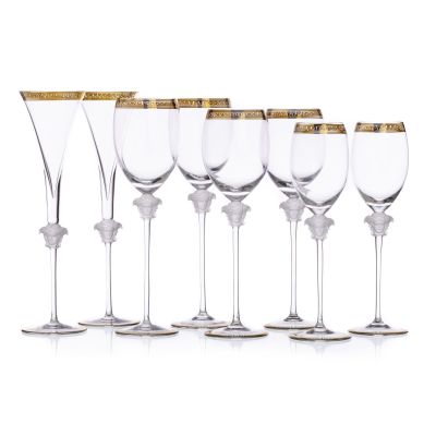 CONJUNTO DE OITO COPOS VERSACE MEDUSA. Em cristal moldado do s&eacute;c. XX, produzidos pela 