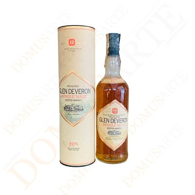 Glen Deveron Scotch Whisky. Garrafa de whisky escoc&ecirc;s Glen Deveron Highland Single Malt Scotch 