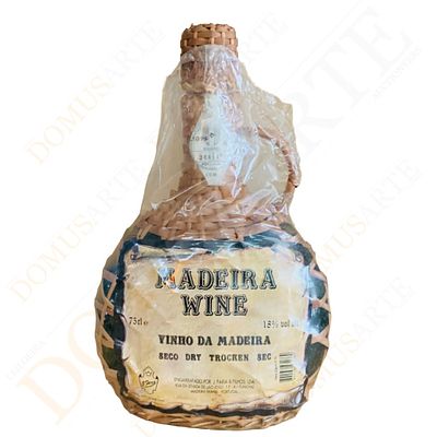 Madeira J. Faria e Filhos. Meio Seco (cantil empalhado) 18 % vol 75 cl