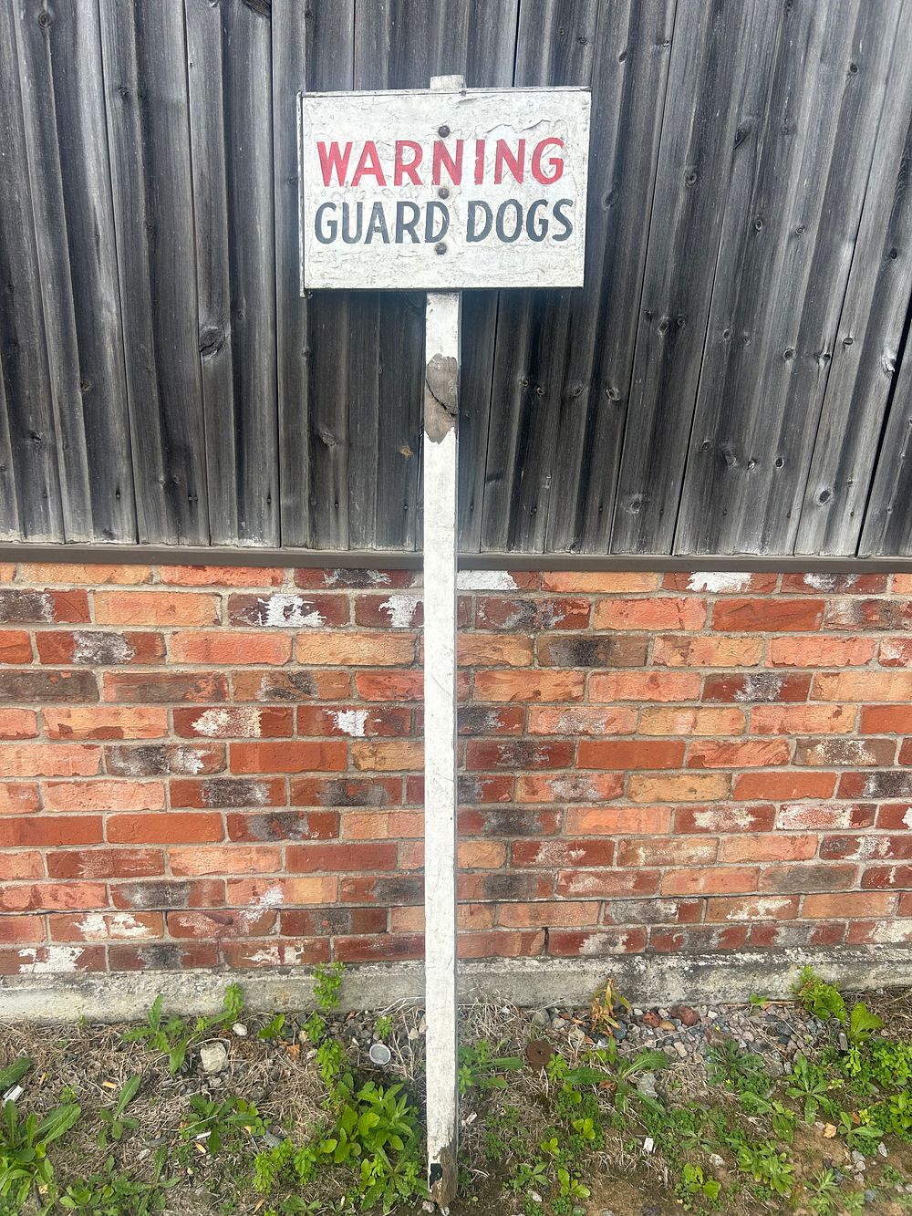 Doncaster auction Centre | Auction 10 | Another Great Auction from Doncaster Auction Centre, including Jewellery, Collectibles, Vintage, Retro, A Real Eclectic Mix