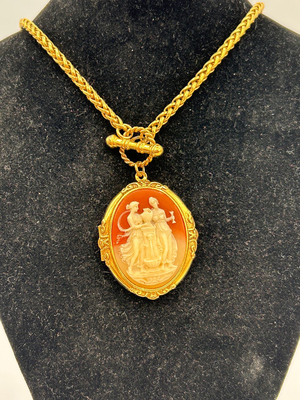 Lot 205: Heavy Costume Yellow Metal Cameo And T Bar...