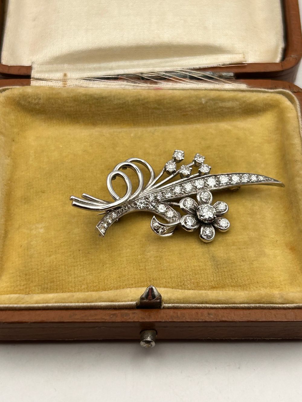 Lot 434: Absolutely Stunning Victorian Platinum And Diamond Brooch, 2"...