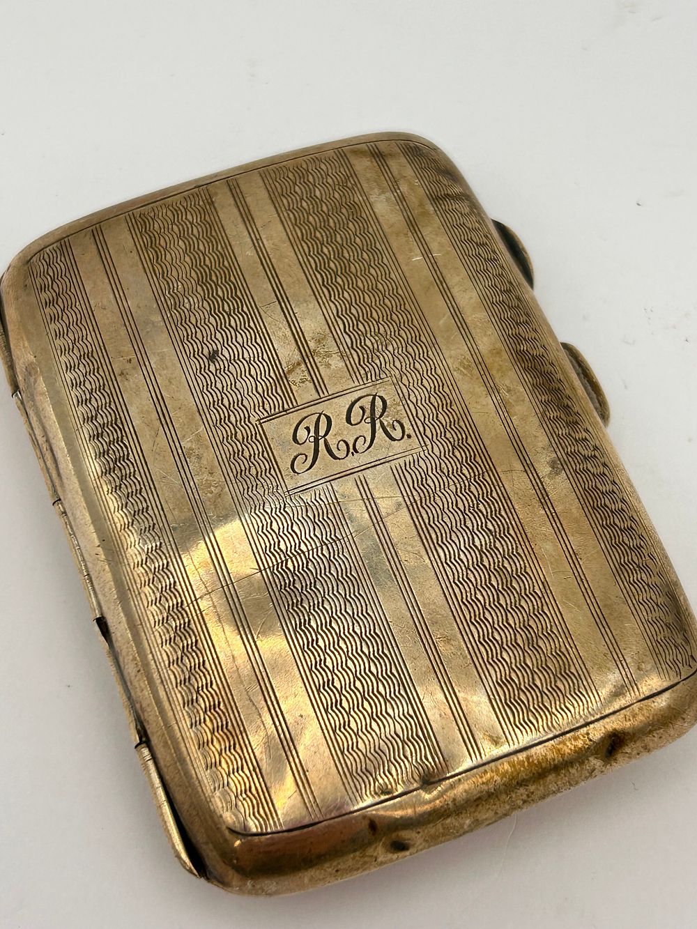 Lot 199: Silver Cigarette Case , Birmingham Hallmark . 45g