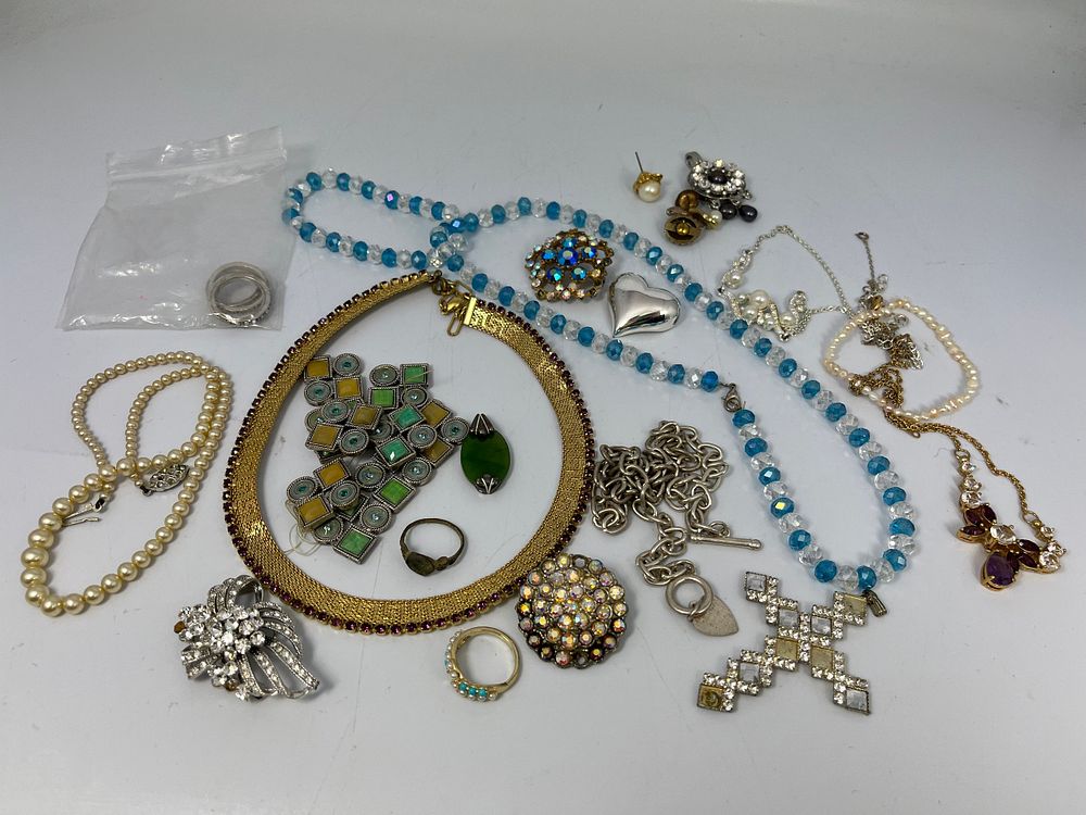 Lot 223: Tray Of Various Costume Jewellery Including Silver Ring.