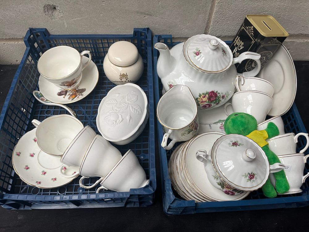 Lot 275: Two Trays Of Various Ceramics, Tea Sets Etc.