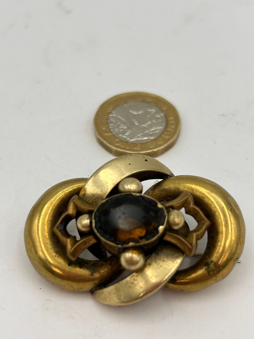 Lot 314: Large Antique Yellow Metal Brooch With Smokey Central...