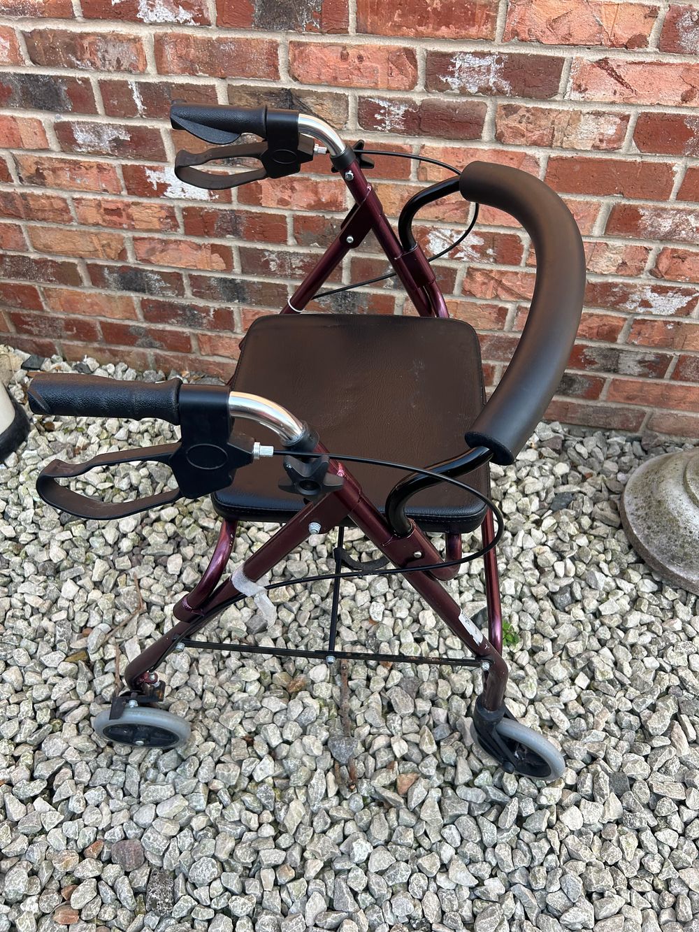 Lot 401: Mobility Walking Aid.