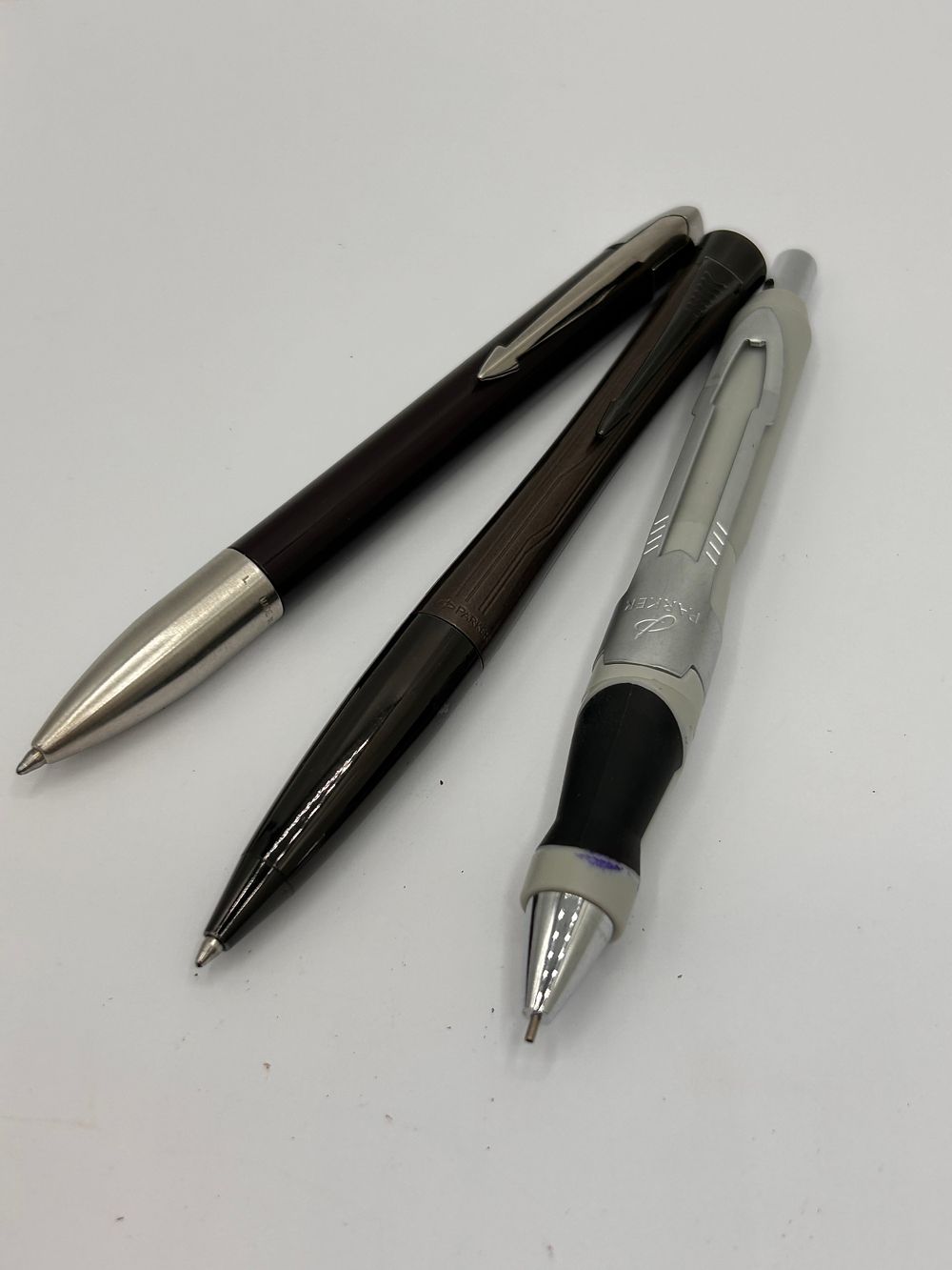 Lot 355: A Collection Of Parker Pens And Pencil .
