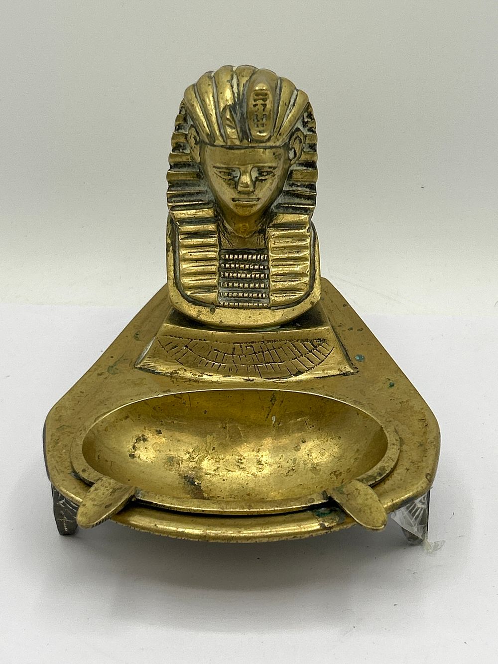 Lot 459: Tutankhamun Ash Tray