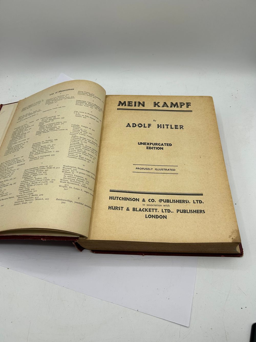 Lot 481: Adolf Hitlers Mein Kampf