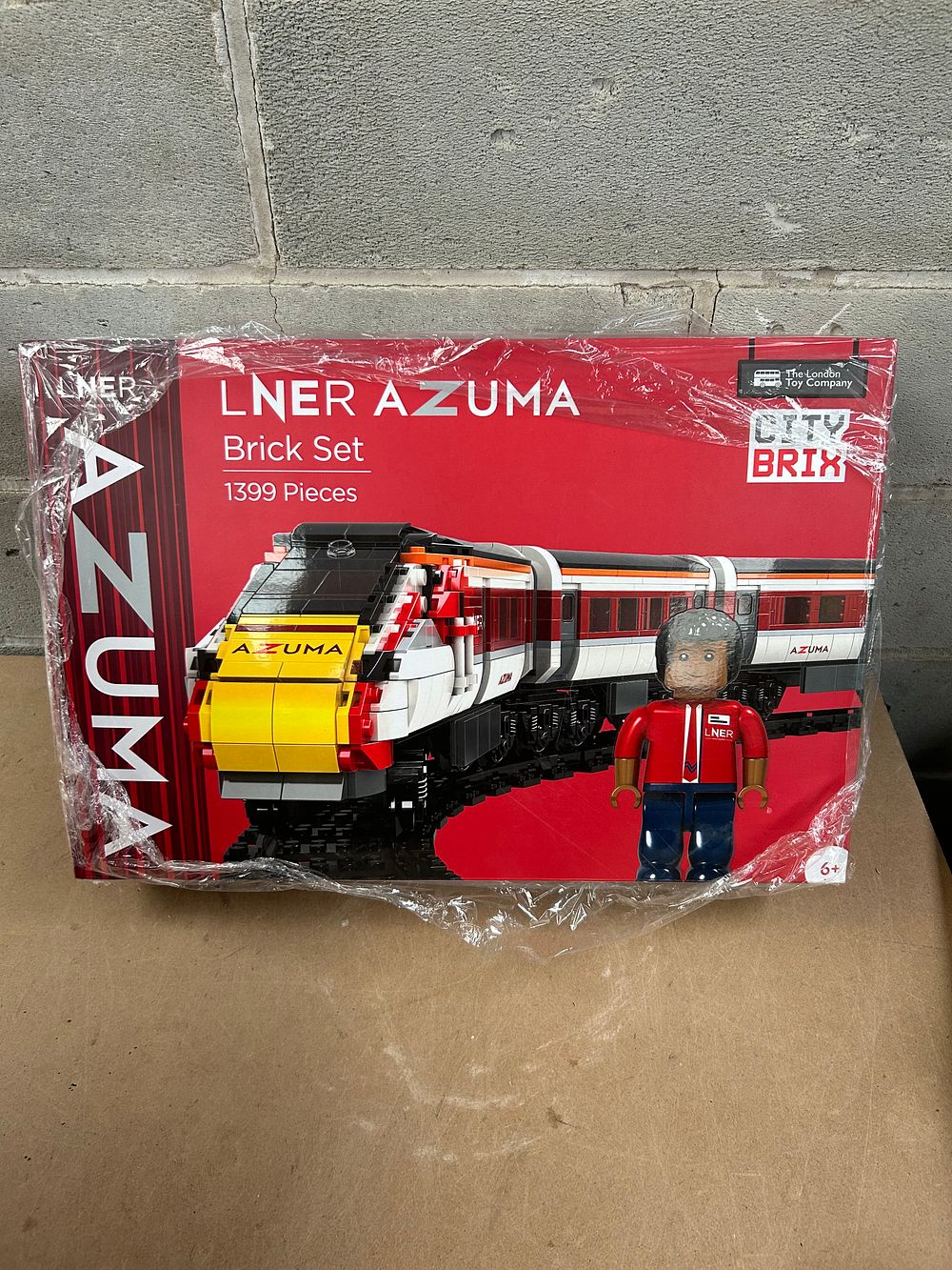 Lot 417: LNER Azuma Brick Set by City Brix and The London Toy Company, Factory-Sealed