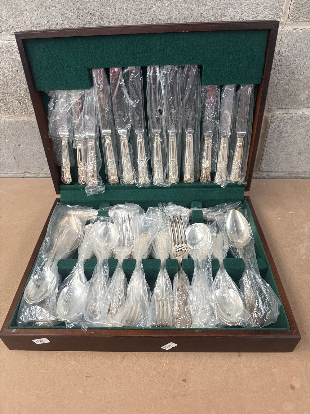 Lot 488: A RANSAT SHEFFIELD ENGLAND Cased Flatware Set, in a 15 x 11 Inch Wooden Box