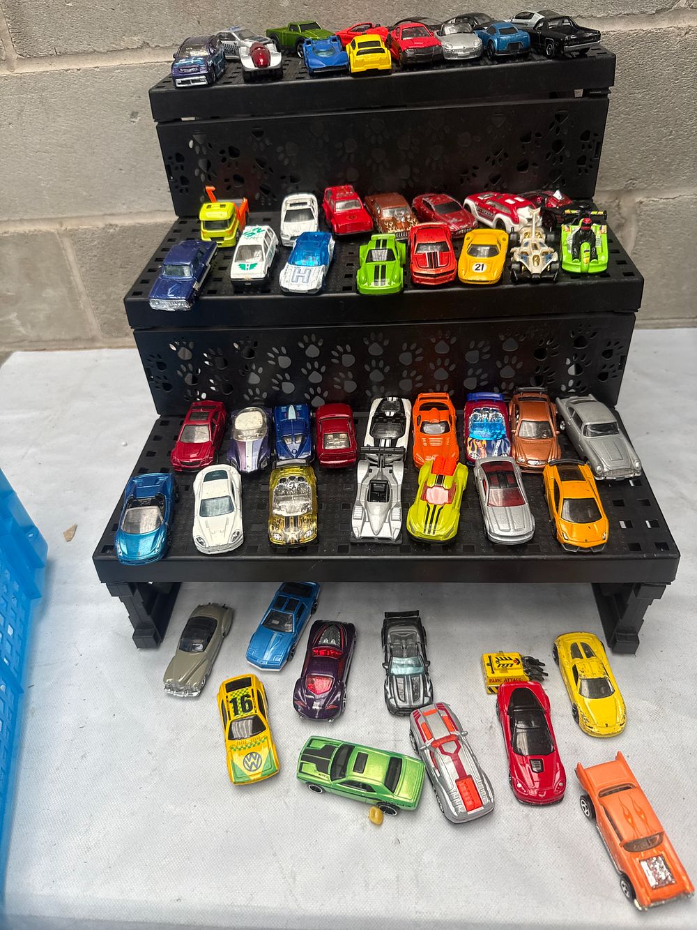 Lot 547: A Collection of Approximately 60 or More Hot Wheels 1:64 Scale Die-Cast Toy Cars
