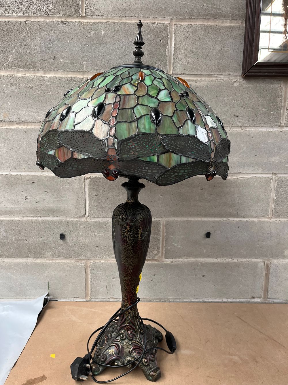 Lot 628: A Tiffany Style Dragonfly Stained Glass Table Lamp, 20th Century