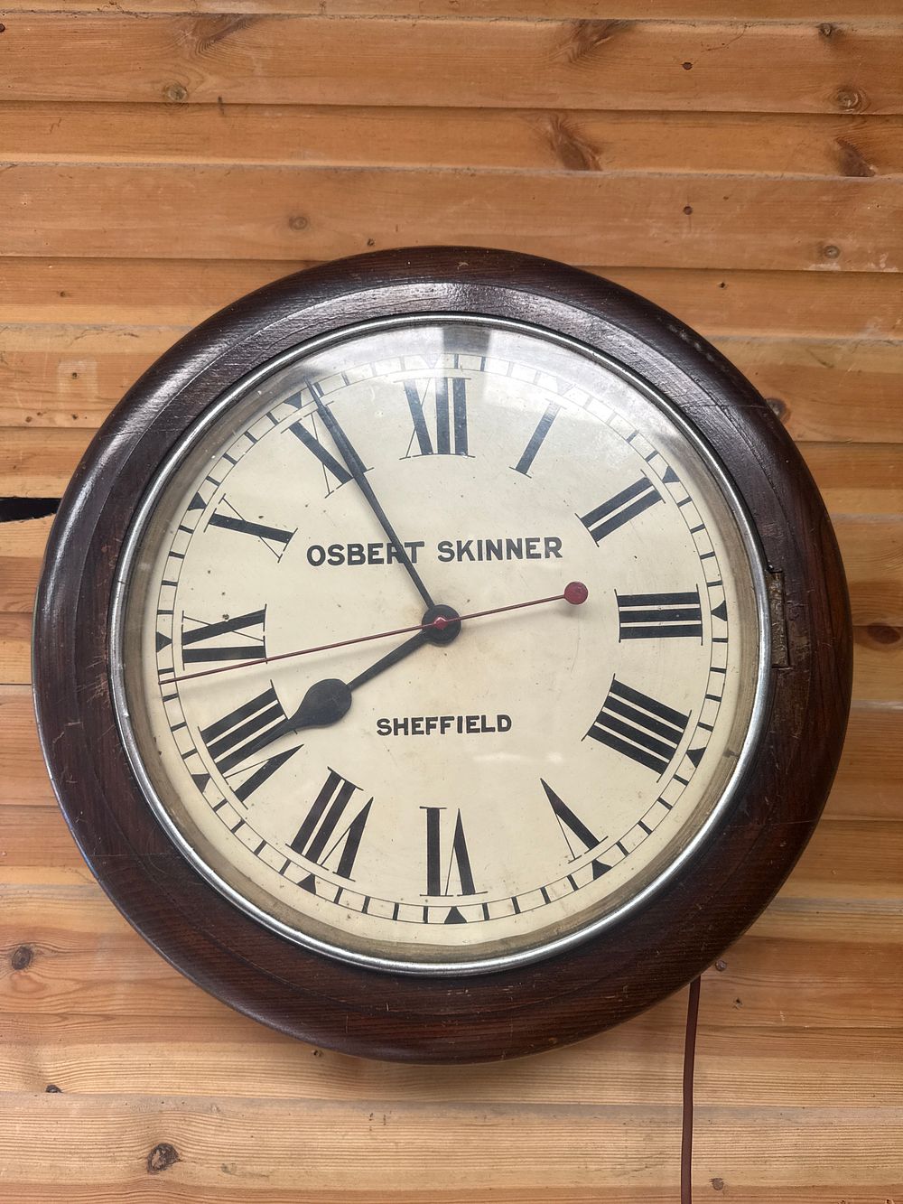 Lot 301: An Adapted Late 19th/Early 20th Century Osbert Skinner Sheffield Wall Clock, 16 Inches