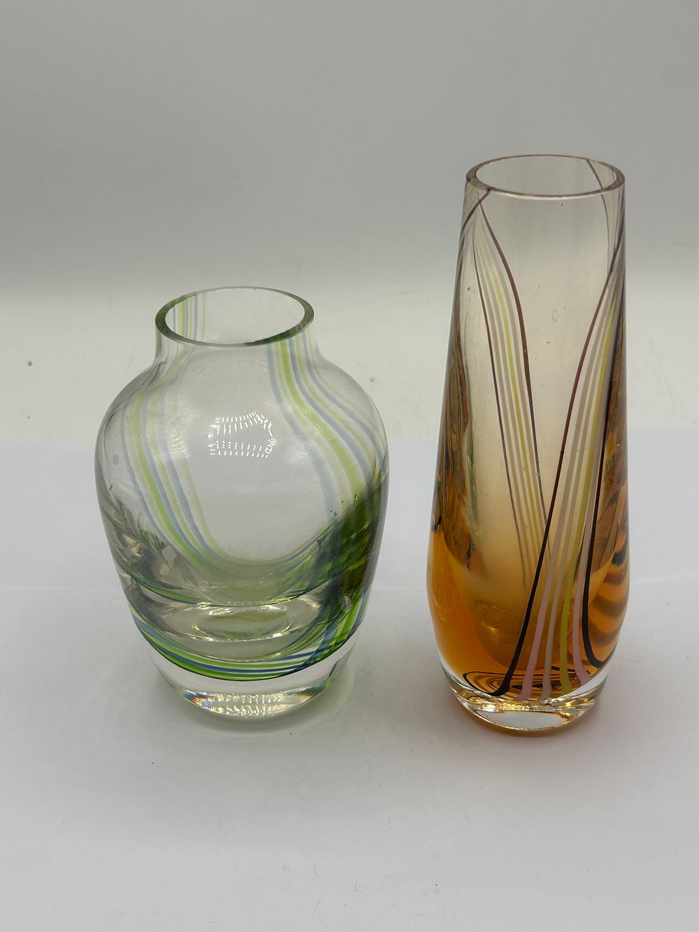 Lot 261: A Pair of Modern Art Glass Vases, the Tallest 6 inches