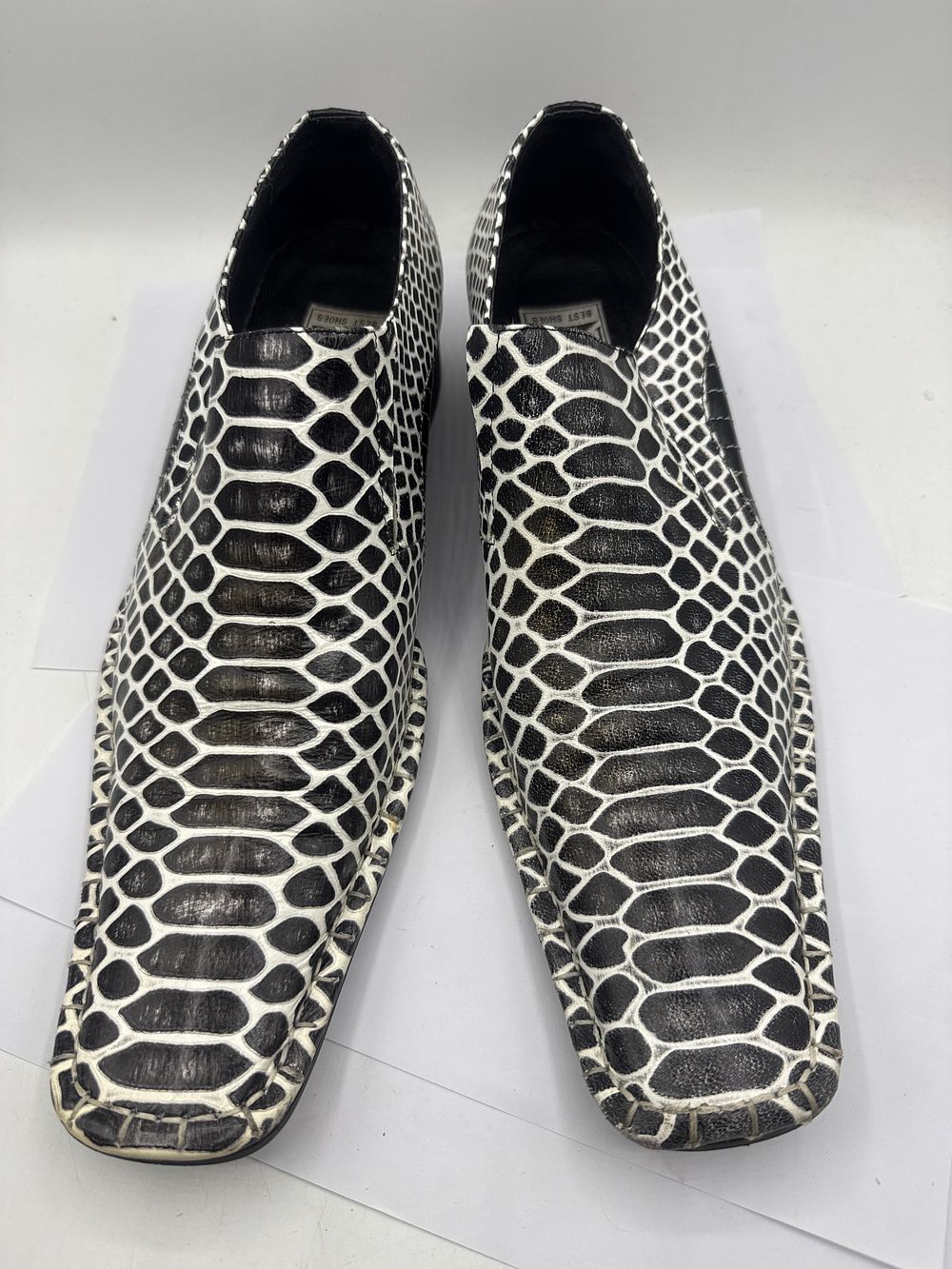 Lot 330: A Pair of Men's Pari Morgan Exotic Skin Pattern Slip-On Dress Shoes, Size 46