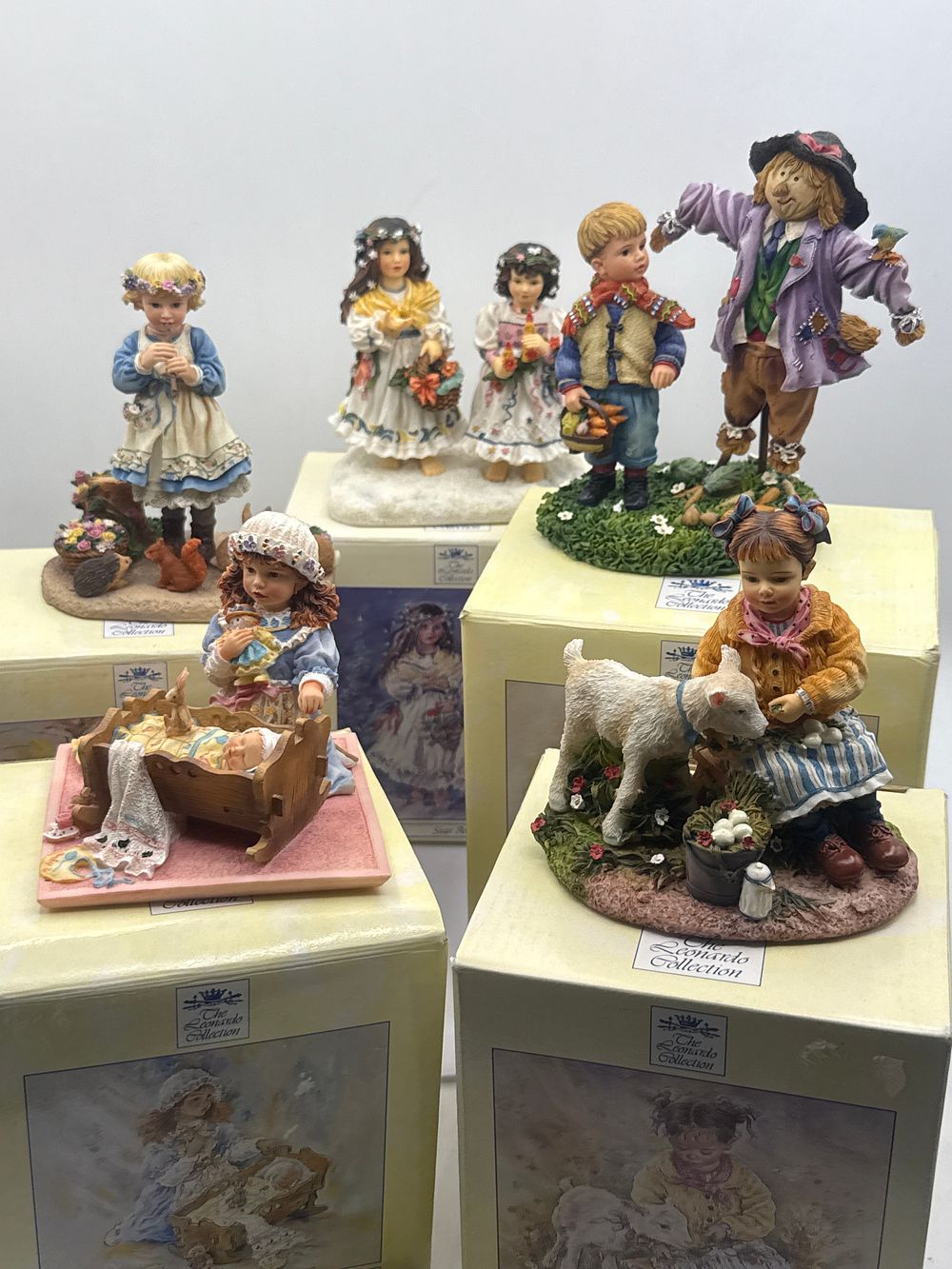 Lot 44: A Group of Five The Leonardo Collection Figurines by Christine Haworth