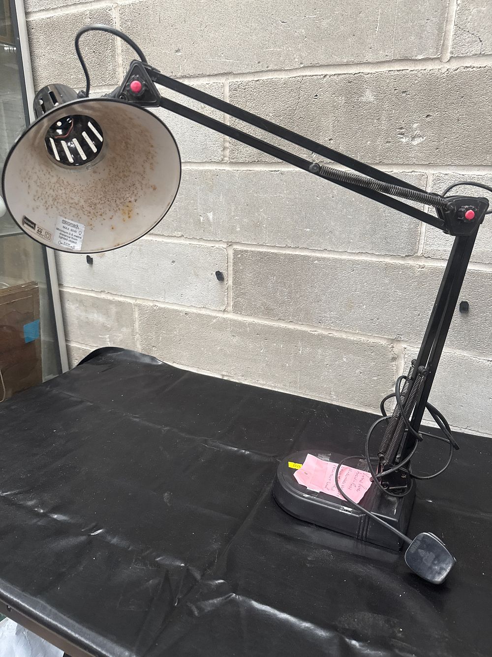Lot 426: A Vintage Retro Micromark MM6824 Anglepoise-Style Swing Arm Table Architect Lamp
