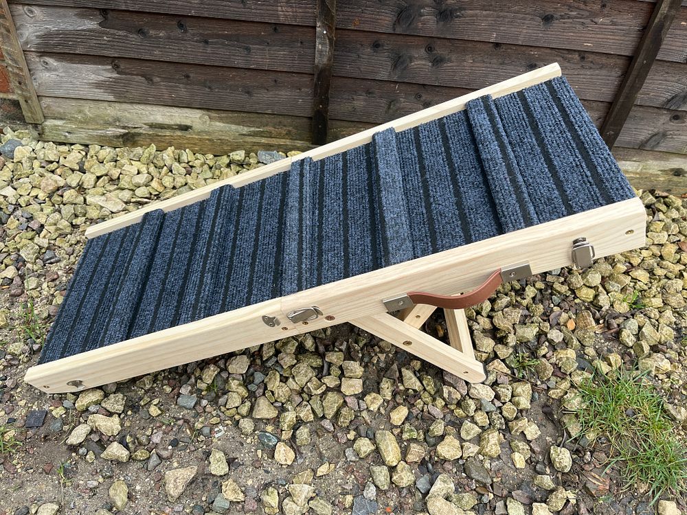 Lot 298: New Folding Adjustable Wooden Pet Ramp and Stairs