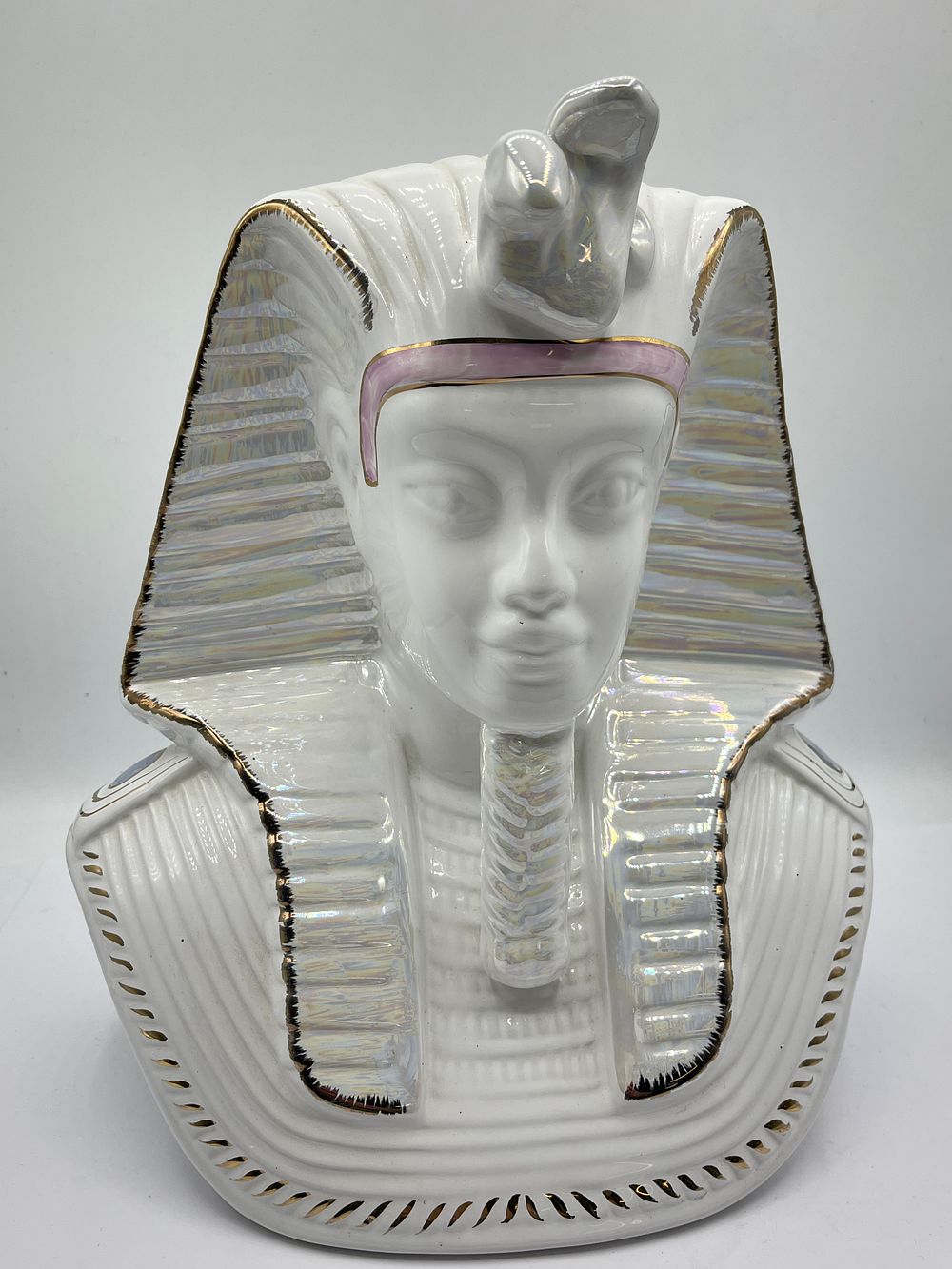 Lot 294: Vintage 11-Inch Egyptian King Tut White and Gold Porcelain Bust