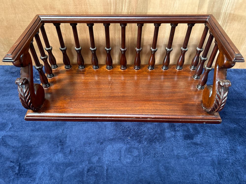 Lot 491: A Librasco Mahogany Portable Book Carrier