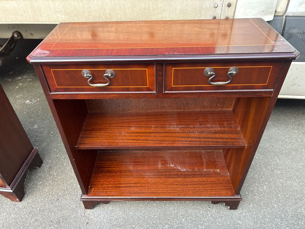 Lot 427: A Pair of Regency Revival Mahogany Dwarf Open Bookcases, 33 x 29 Inches